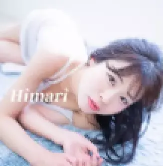 ライブでゴーゴーにいる女の子