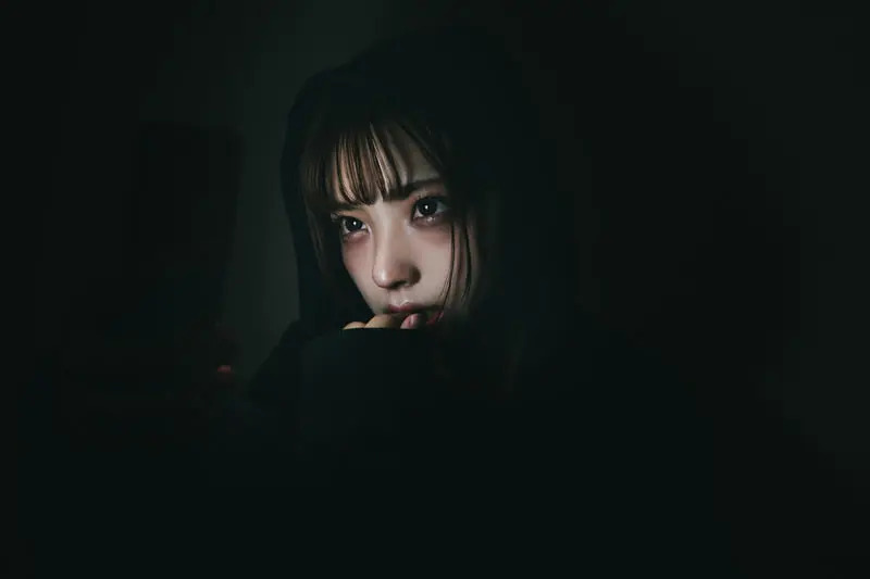 メンヘラ気質な女性　イメージ